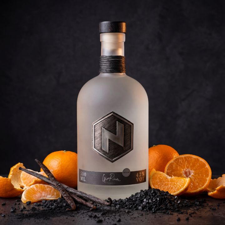neeka GINRUM | SILVER | No-Aged-Gin